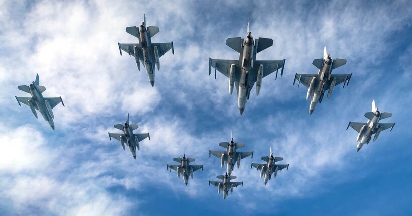 В Пентагоні розповіли, коли пілоти ЗСУ можуть завершити навчання на F-16
