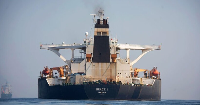 Іран передумав продавати Китаю нафту задешево: вимагає більше грошей за продовження поставок