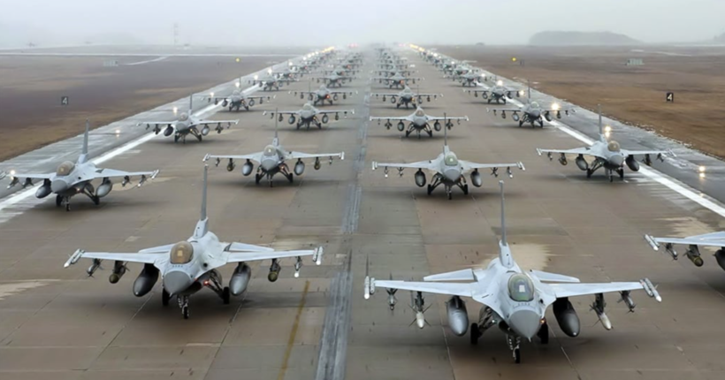 У Міноборони розповіли про підготовку аеродромів в Україні для винищувачів F-16