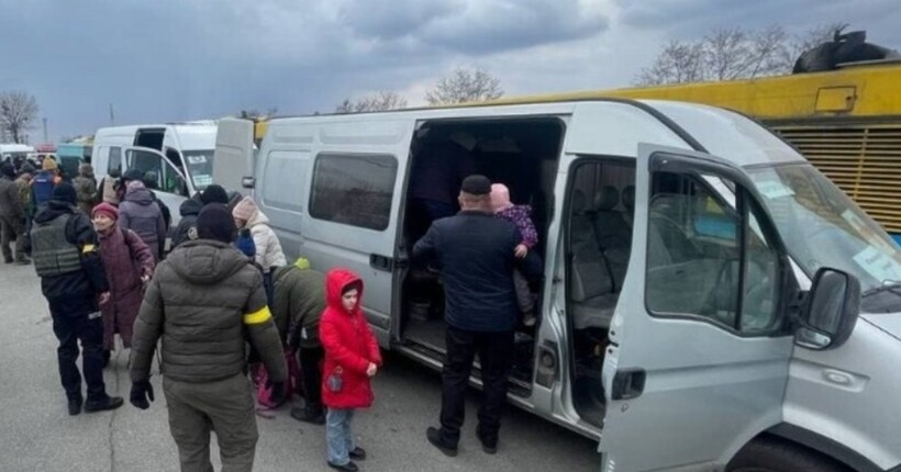 З правого берега Херсонщини залишилось евакуювати близько 100 дітей, - Прокудін