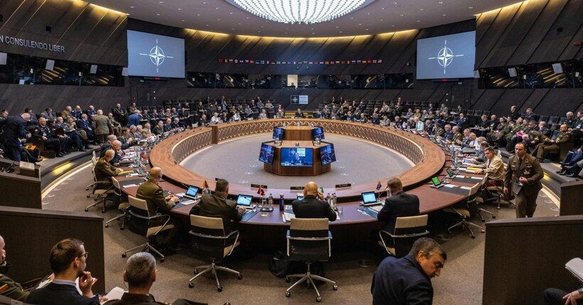 Перше засідання Ради НАТО-Україна на рівні головкомів відбулось без Залужного