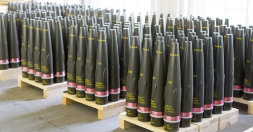 НАТО закупить понад 200 тисяч артилерійських боєприпасів для України
