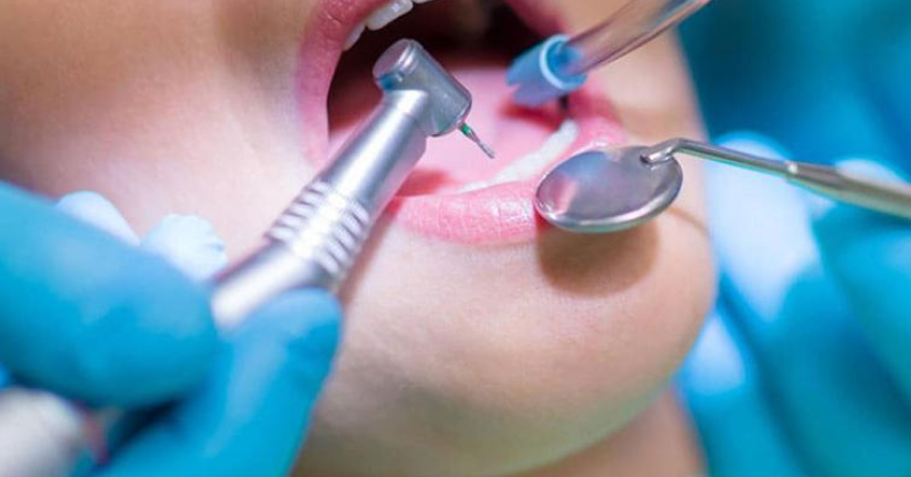 На Рівненщині під час візиту до стоматолога померла 50-річна жінка