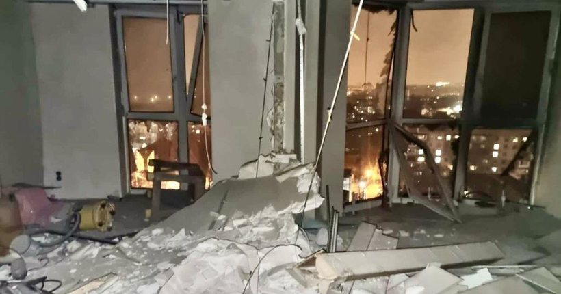 Вночі окупанти атакували Одесу дронами: є влучання, дві людини постраждали