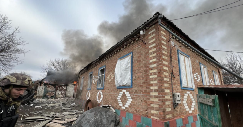 Окупанти вчергове атакували населені пункти Донеччини, є загибла та поранені