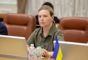 Голова Мінветеранів Лапутіна йде у відставку