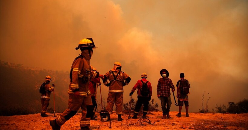 Лісові пожежі в Чилі: загиблих вже понад 120, впізнано лише 32 жертви (фото з супутника)
