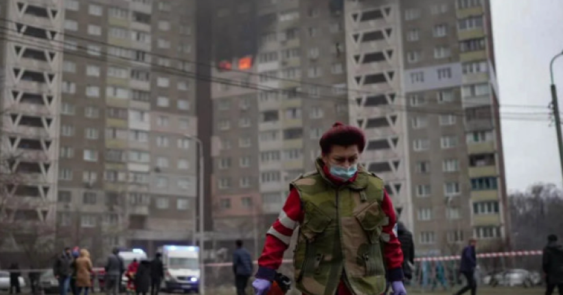 В Дніпровському районі Києва пошкодження тепломережі – без опалення 355 будинків