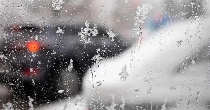 Дощ зі снігом: прогноз погоди в Україні на 15 лютого