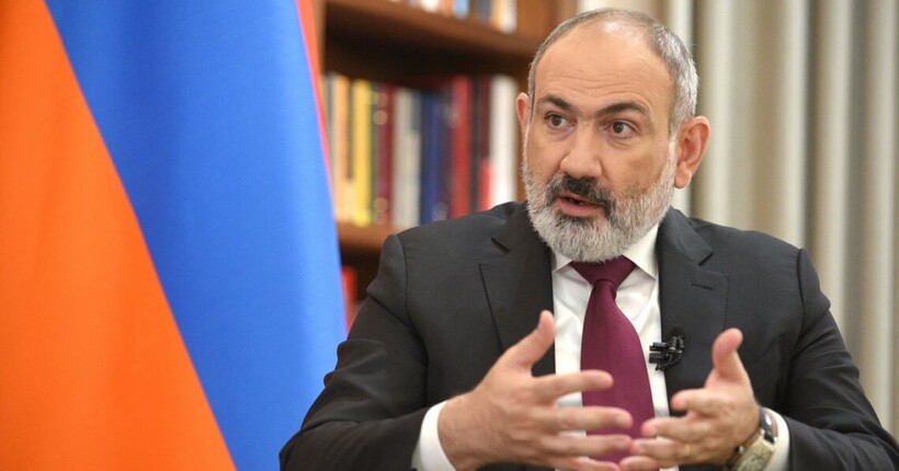 Пашинян звинувачує Азербайджан у підготовці до вторгнення