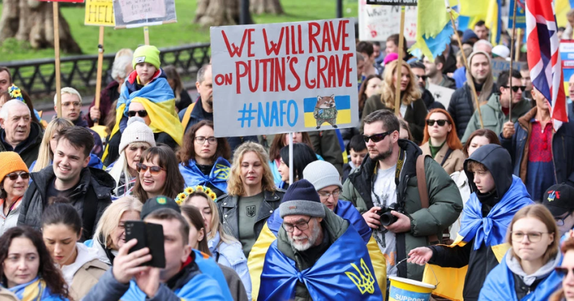 У деяких країнах проходить акція на підтримку України з нагоди другої річниці російського вторгнення