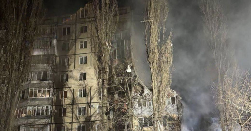 Росіяни вночі атакували Одесу шахедами: зруйновано багатоповерхівку, є жертви