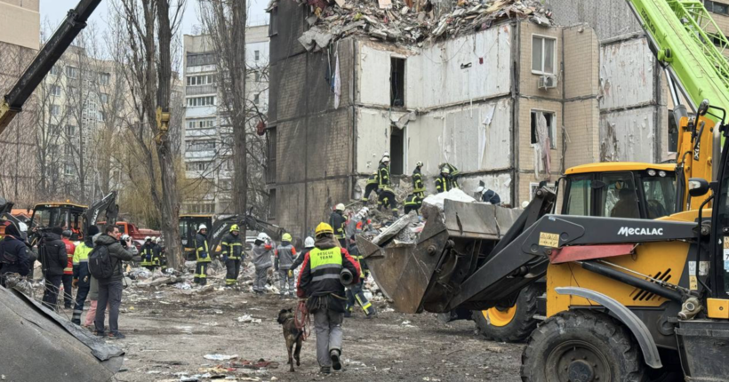 У Одесі зросла кількість жертв російської атаки: рятувальники вилучили з-під завалів тіло