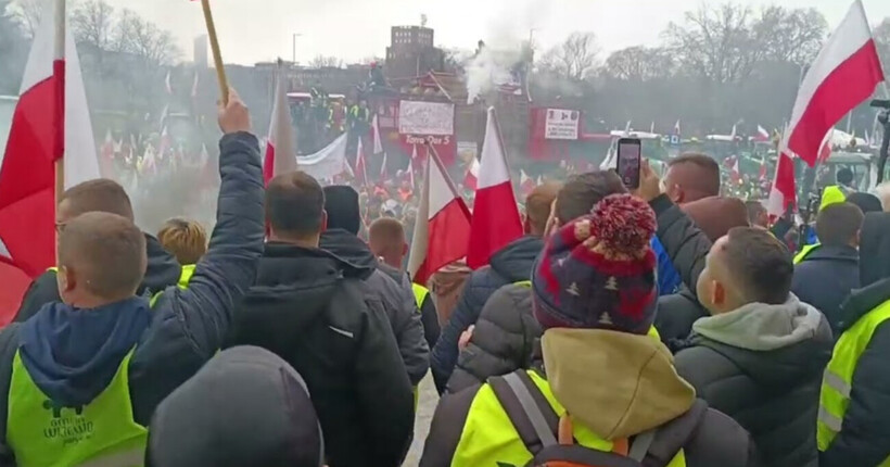 У Варшаві польські фермери розпочали генеральний страйк (відео)