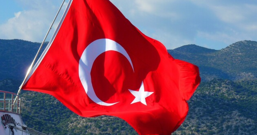 Туреччина поступово долучається до виконання санкцій проти рф