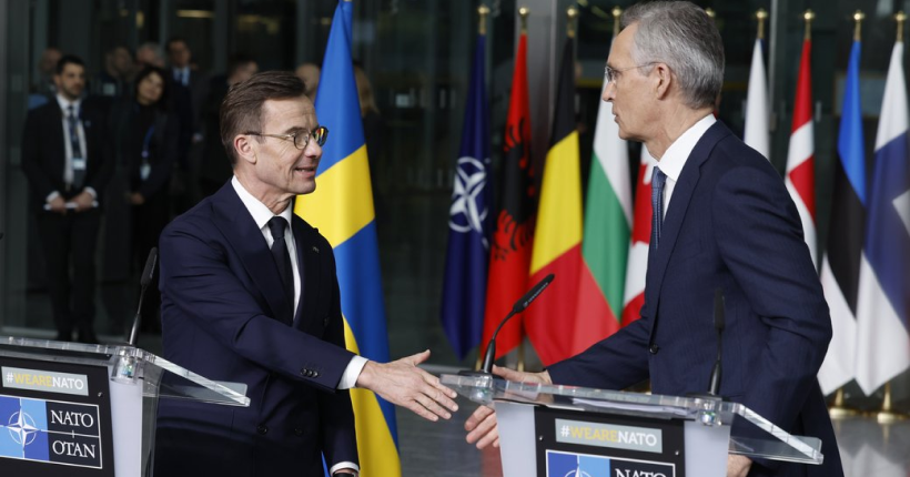 У Брюсселі урочисто підняли прапор Швеції з нагоди вступу до НАТО