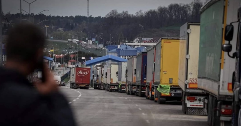 Польські аграрії заблокували один з пунктів пропуску із Словаччиною: що відомо