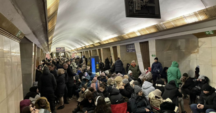 В метро Києва під час масованої атаки укривалися майже 25 тисяч людей, - КМВА