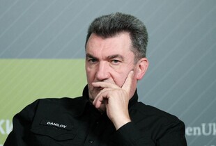 Російський НТВ показав фейкове відео з Даніловим, який начебто в ефірі марафону "Єдині новини" "підтвердив причетність київського режиму" до теракту у "Крокус Сіті Холлі"