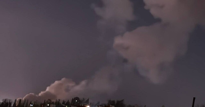 В Криму тривожно: вибухи лунають у Севастополі і не тільки (відео прильоту)