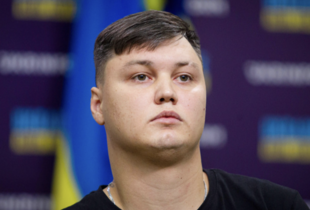 Вистрелили шість разів та переїхали на машині: ЗМІ з'ясували деталі вбивства російського пілота Кузьмінова