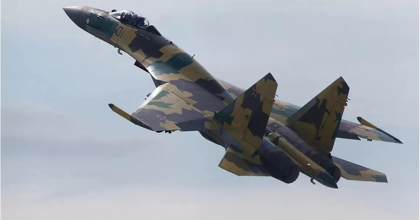 Британська розвідка не виключає, що росія могла збити свій Су-27 над Кримом у березні
