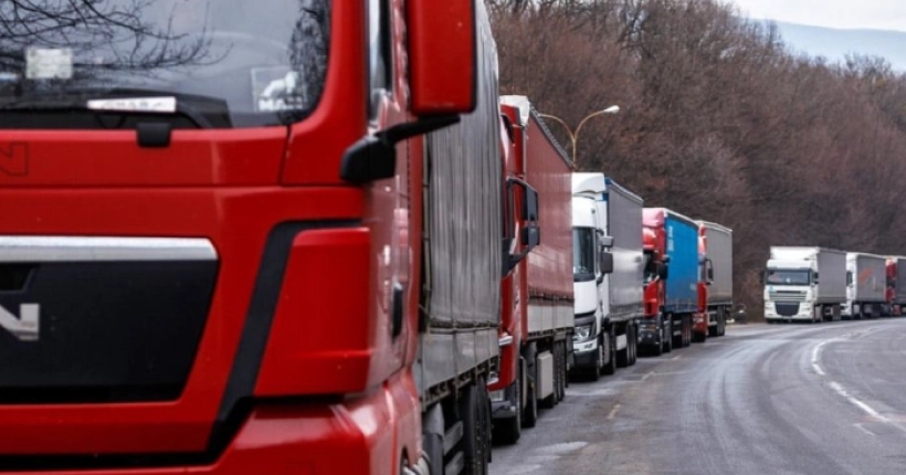  У чергах знову понад 2000 вантажівок: польські фермери продовжують блокувати три пункти пропуску на кордоні