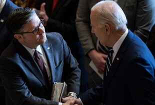 Пристрасті навколо допомоги США Україні: висунуто нові умови – оцінюємо ризики