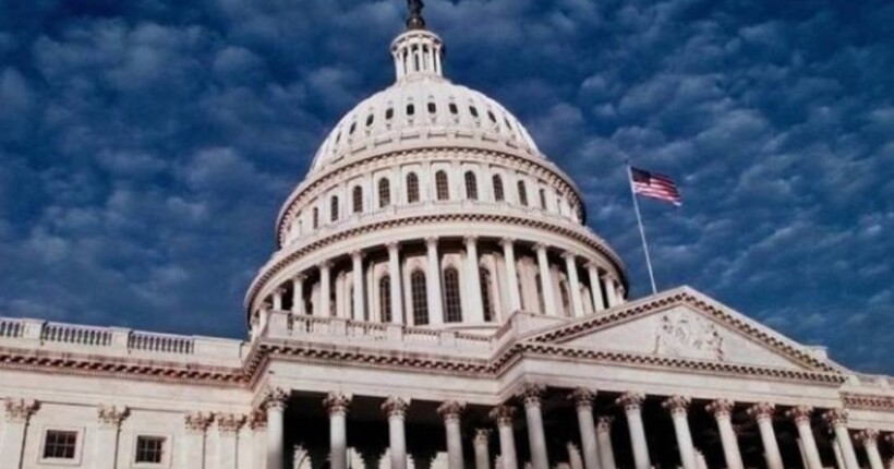 Сенат США схвалив виділення $61 млрд для України