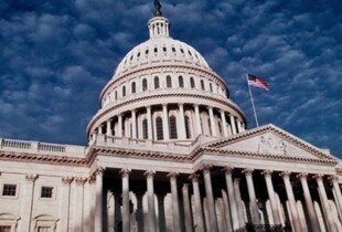 Сенат США схвалив виділення $61 млрд для України