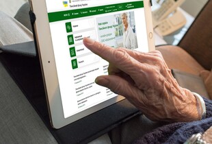 Які пенсійні послуги можна отримати онлайн та що для цього треба зробити