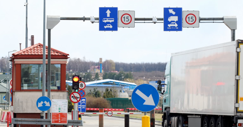 На польському кордоні заблокований пункт пропуску 