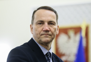 Сікорський: Напад рф на НАТО закінчиться для Москви поразкою