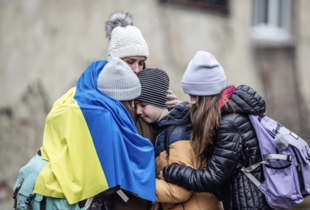 На підконтрольну Україні територію повернули сім'ю з підлітком
