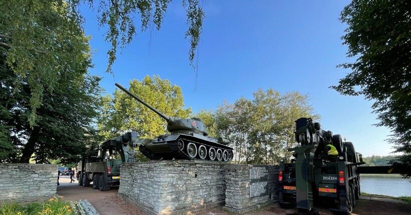 Естонія виділила майже € 1 млн на демонтаж радянських військових пам’ятників