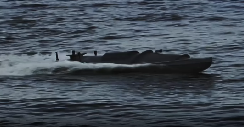 ГУР у Криму морським безпілотником уразило ворожий швидкісний катер
