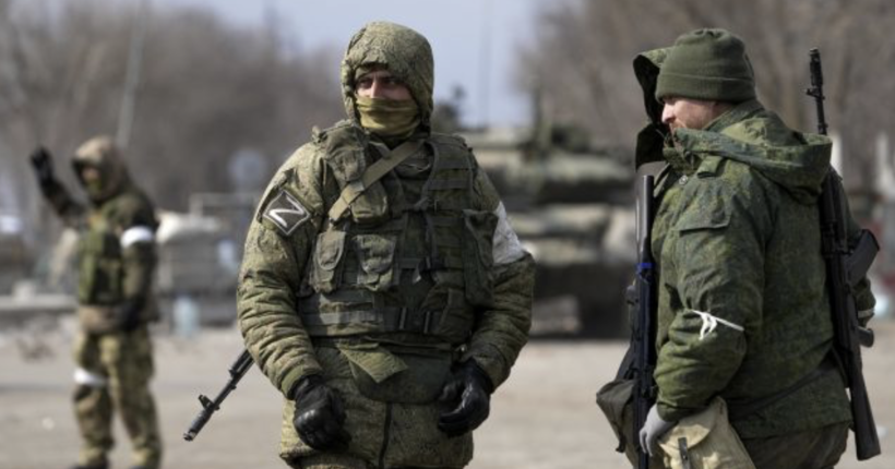 Краснов: Російські загарбники намагаються штурмувати позиції українських захисників на Лиманському напрямку