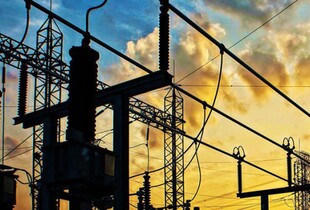Дефіцит в енергосистемі: в Україні збільшили час дії обмежень електроенергії для промисловості