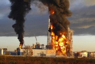 Удари БПЛА вивела з ладу майже 14% нафтопереробних потужностей рф, - Bloomberg