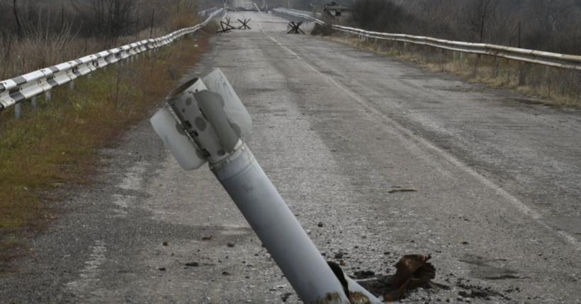 В Одесі уламки ворожих дронів впали у житловому кварталі: що відомо