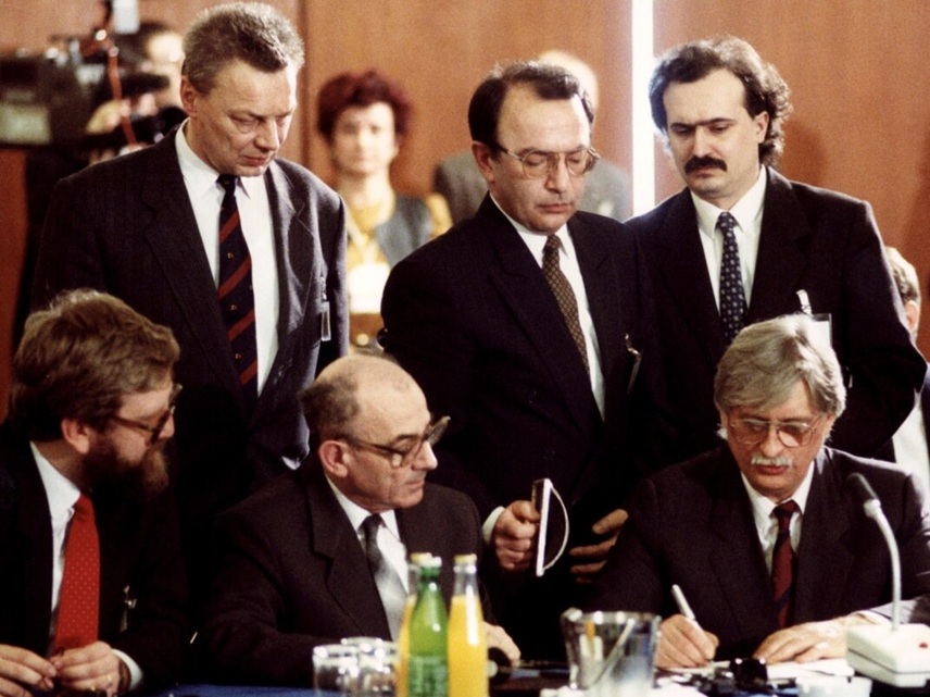 лютий_1991.jpg (163 KB)