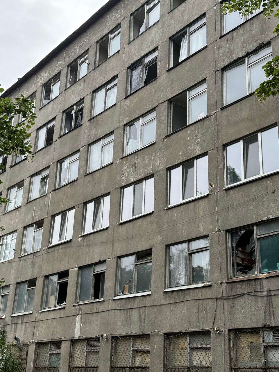 обстріл студії Довженка