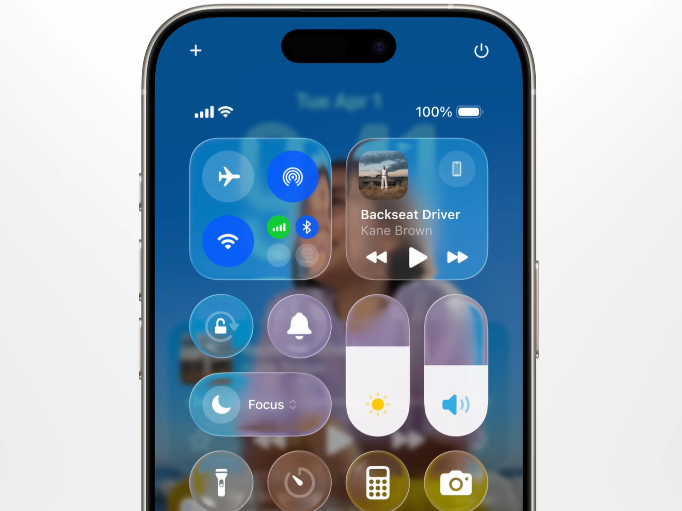 Liquid Glass на iPhone - як вимкнути прозорі кнопки
