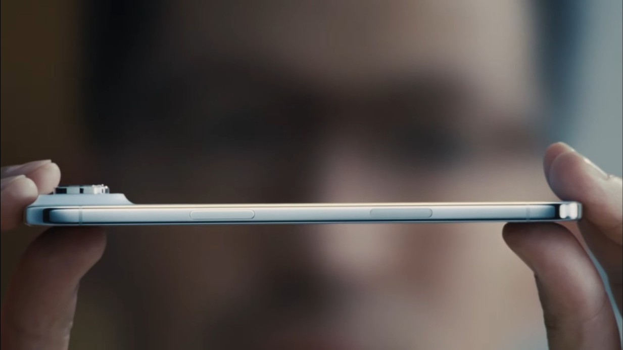 Надтонкі смартфони 2025 - iPhone Air