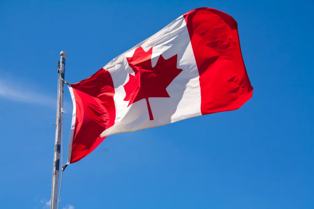 Анна Лачихіна блог. Прапор Канади
