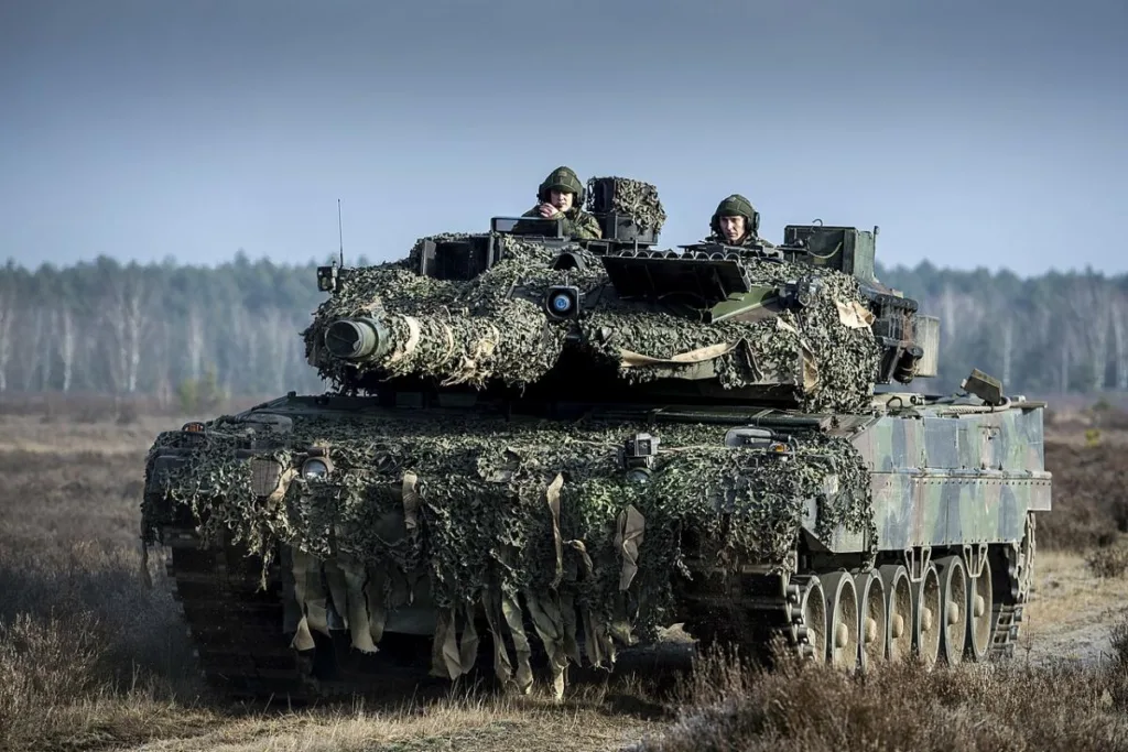 Україні передадуть понад 150 танків Leopard