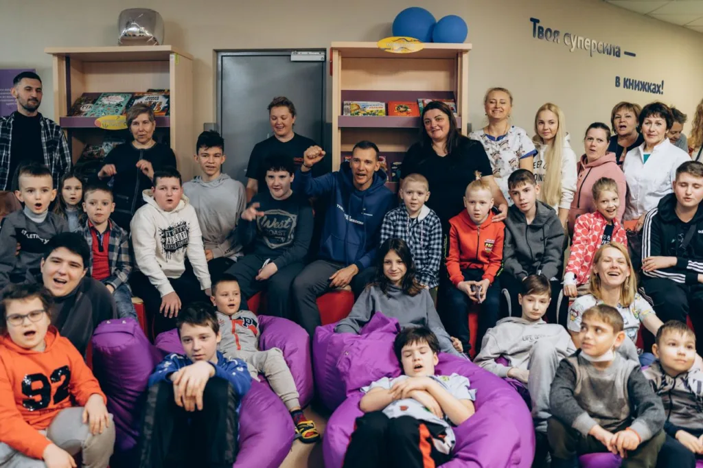 Амбасадор UNITED24 Андрій Шевченко відвідав дітей  в лікарні "Охматдит"